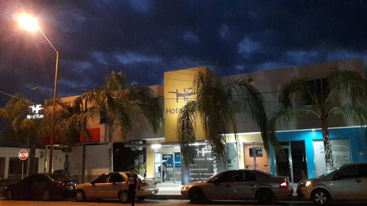 Hotel Flores Guamuchil ภายนอก รูปภาพ